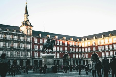 A city square you can visit when relocating to Spain